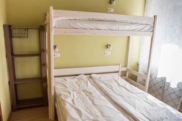 Фото номера Cемейный номер с собственной ванной комнатой Хостелы Hostel GOSteam г. Гродно 8