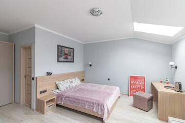 Фото номера Улучшенный семейный номер Апарт-отели Vinograd Hotel г. Гродно 3