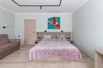 Фото номера Семейный номер с ванной комнатой Апарт-отели Vinograd Hotel г. Гродно 4