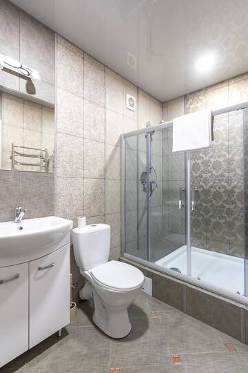 Фото номера Cемейный номер с собственной ванной комнатой Апарт-отели Vinograd Hotel г. Гродно 7