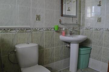 Фото номера Дом с 5 спальнями Дома для отпуска Guesthouse Lugovaya г. Гродно 48
