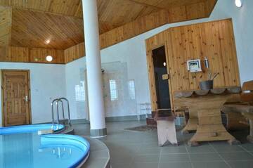 Фото номера Коттедж с 6 спальнями Дома для отпуска Cottage with sauna and pool г. Гродно 75