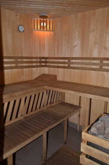 Фото номера Коттедж с 6 спальнями Дома для отпуска Cottage with sauna and pool г. Гродно 54