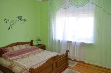 Фото номера Коттедж с 6 спальнями Дома для отпуска Cottage with sauna and pool г. Гродно 89