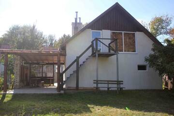 Фото Дома для отпуска Cottage on Krasnopartizanskaya г. Гродно 1